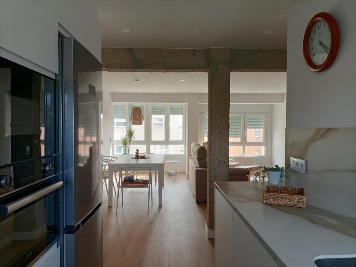 Precioso Apartamento Nuevo Centrico En Santander Luaran gambar
